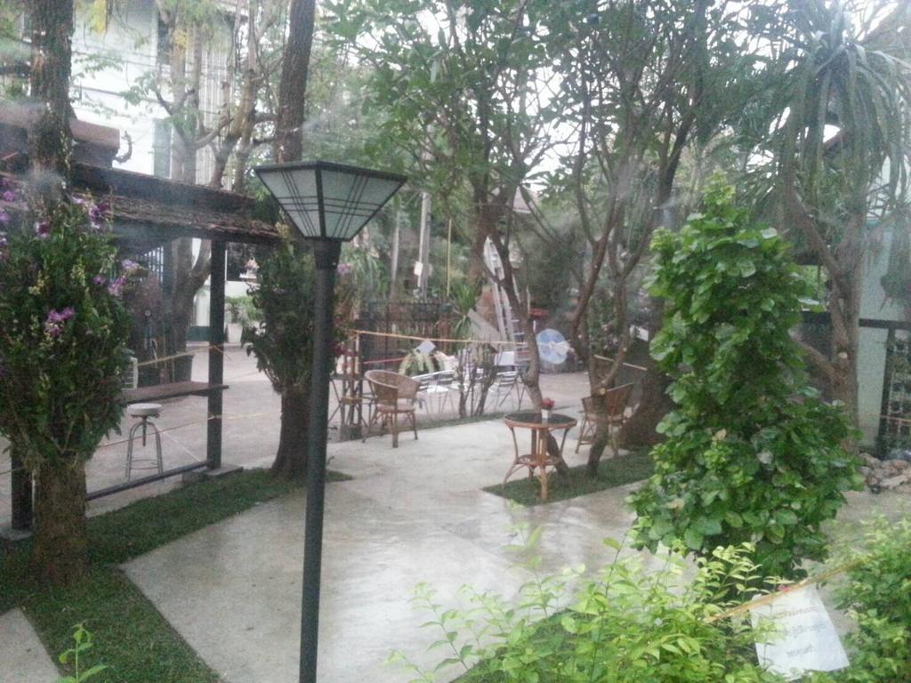 Coffee Station Hostel Udon Thani Exterior photo